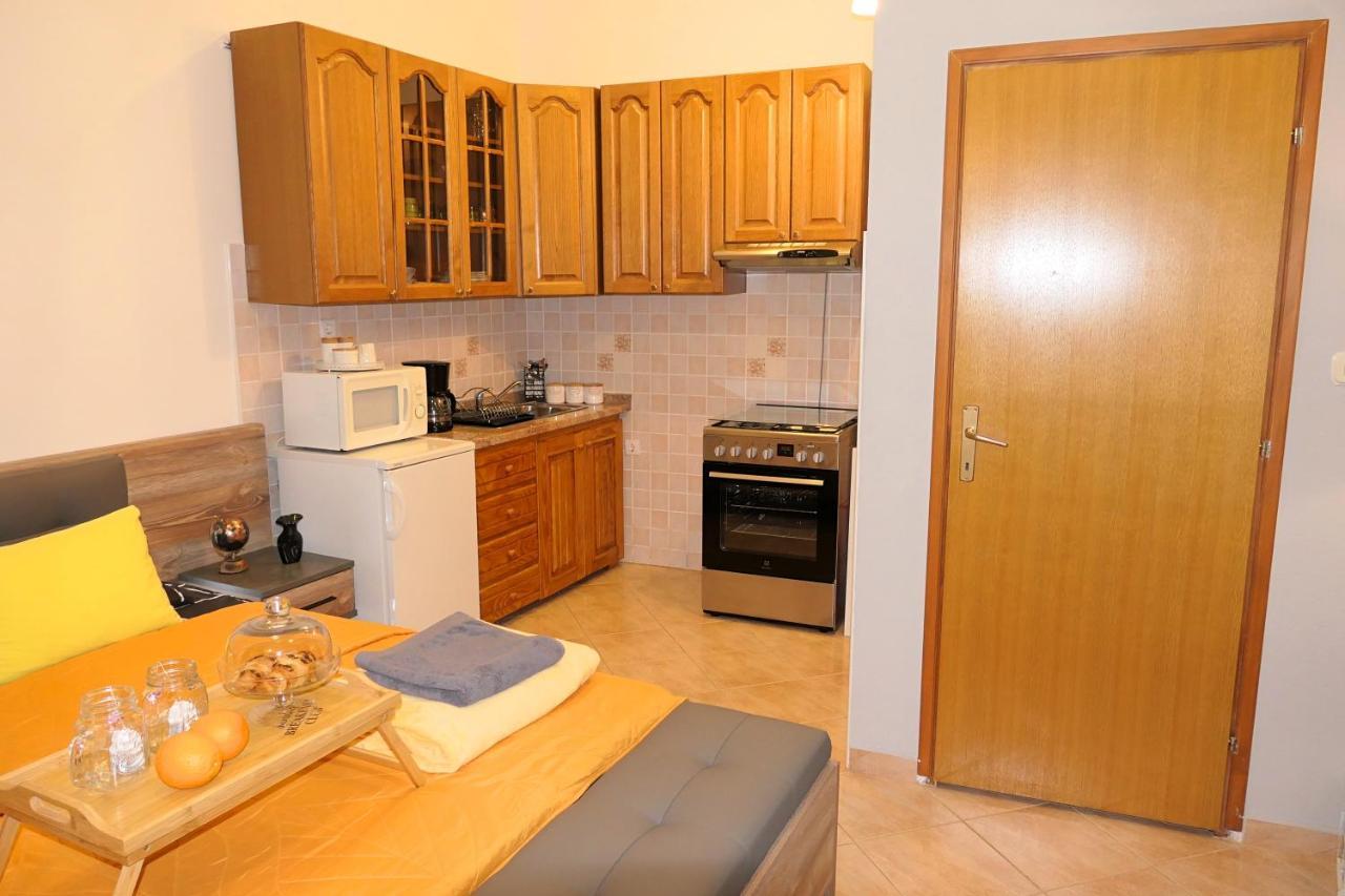 Apartment Laura Senj  Exterior foto
