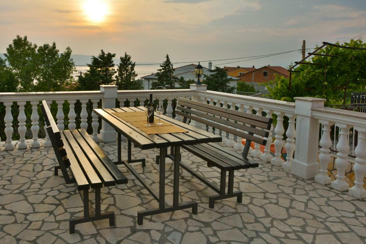 Apartment Laura Senj  Exterior foto